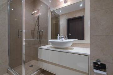Фото номера Улучшенные апартаменты Апарт-отели Platinum Towers Hotel Apartments г. Варшава 3