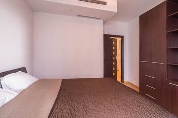 Фото номера Апартаменты с 1 спальней Апарт-отели Platinum Towers Hotel Apartments г. Варшава 3