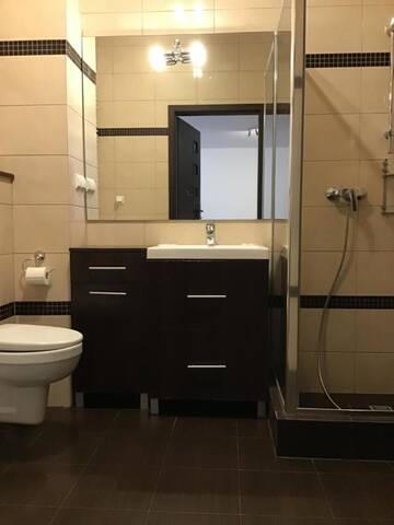 Фото номера Апартаменты с 1 спальней Апарт-отели Platinum Towers Hotel Apartments г. Варшава 7