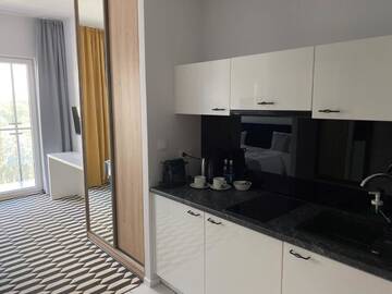 Фото номера Апартаменты с душем Апарт-отели Vola Inn self check-in г. Варшава 6