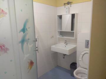 Фото номера Односпальная кровать в общем мужском номере Хостелы Hostel Kaszmirowy г. Варшава 12