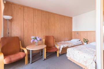 Фото номера Двухместный номер с 2 отдельными кроватями Апарт-отели Warsaw Apartments Magnolie г. Варшава 2
