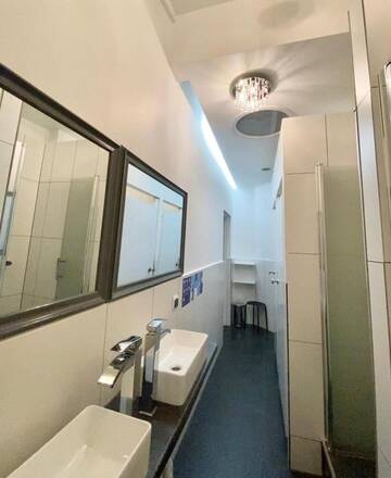 Фото номера Двухместный номер с 1 кроватью Хостелы Nowogrodzka Hostel Centrum г. Варшава 7