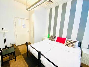 Фото номера Двухместный номер с 1 кроватью Хостелы Nowogrodzka Hostel Centrum г. Варшава 9