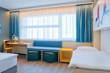 Фото номера Трехместный номер с собственной ванной комнатой Отель Start Hotel Atos г. Варшава 11