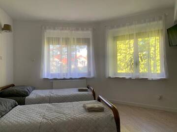 Фото номера Двухместный номер с 1 кроватью, вид на сад Гостевой дом Villa 37b Bed and Breakfast г. Варшава 6